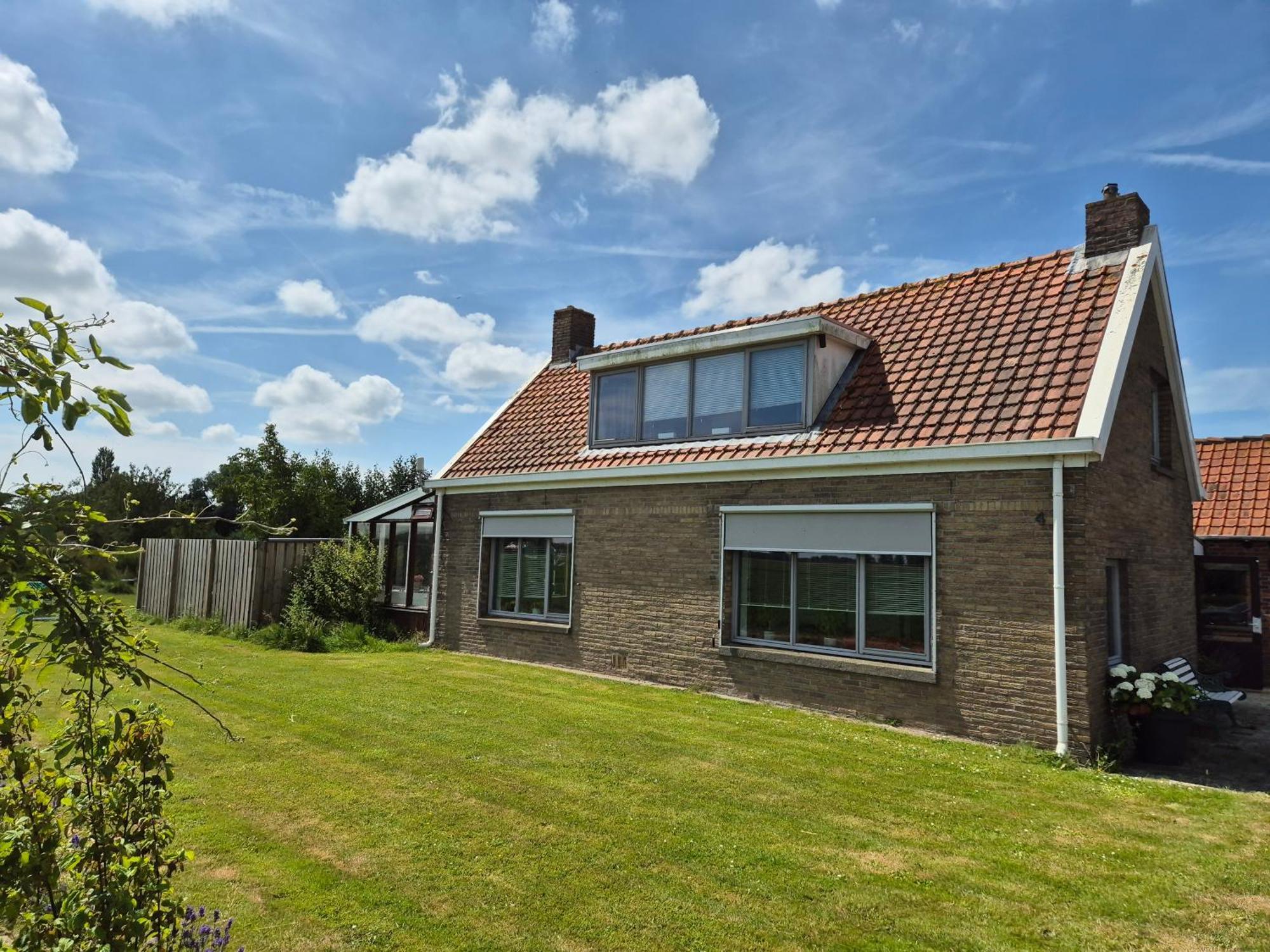 Vrijstaande Ruime Familiewoning Landelijk Gelegen Villa Lewedorp Екстериор снимка